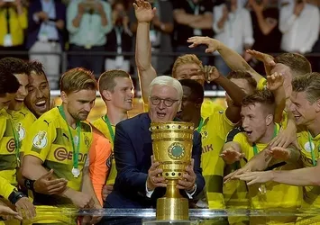 Almanya Kupası'nı Borussia Dortmund kazandı