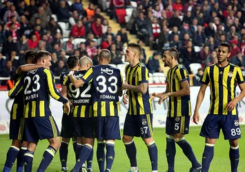 Fenerbahçe, Antalya'yı tek golle geçti