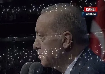 Tüm salon "Kardan Aydınlık" şiirinde tek ses oldu! Başkan Erdoğan liderliğinde Filistin'deki acımasız katliam unutulmadı