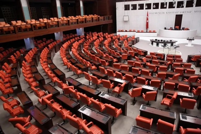 Son dakika: İşte yeni seçim yasası! AK Parti MHP'ye sundu: Dikkat çeken "baraj" detayı - 3
