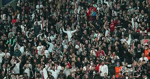 Lizbon’da Beşiktaş taraftarına saldırı!