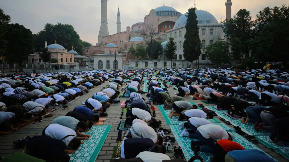 Kurban Bayramı namazı saat kaçta? İstanbul'da bayram namazı saat kaçta kılınacak? İşte il il bayram namazı saatleri
