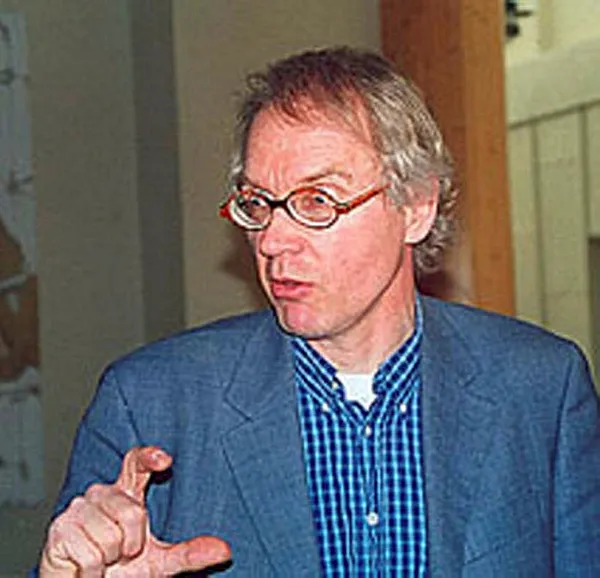 Hz. Muhammed’in karikatürünü çizen İsveçli karikatürist Lars Vilks trafik kazasında alev alev yanarak can verdi