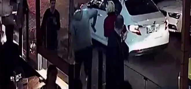 İstanbul’da kadın, kaldırımda yürüyen kadına yumrukla saldırdı
