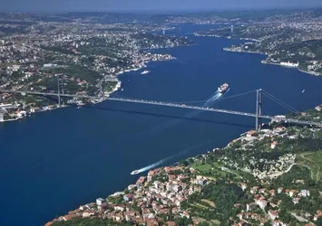 İstanbul Boğazı yarın 4 saat trafiğe kapalı