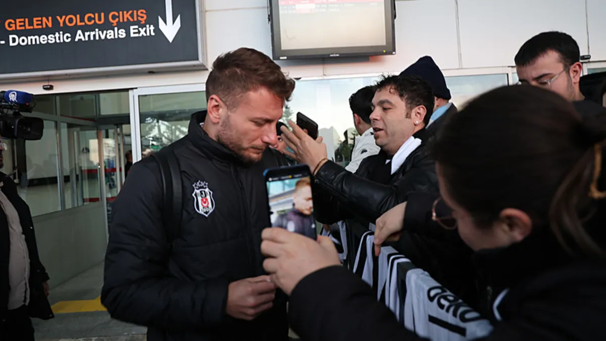 Beşiktaş kafilesi Sivas'ta! Taraftarlardan sevgi gösterisi