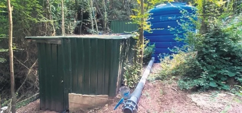 CHP'li ismin korsan tesisi mühürlendi! Çeşme suyunu 'Hamidiye su' diye satmışlardı