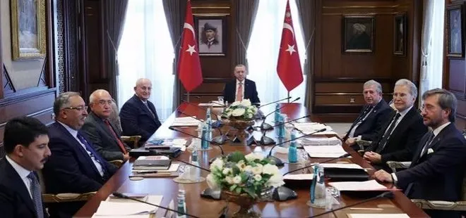 Son dakika: Külliye’de Yüskek İstişare Kurulu toplandı! Başkan Erdoğan: Daha güçlü demokrasi için reformları sürdüreceğiz