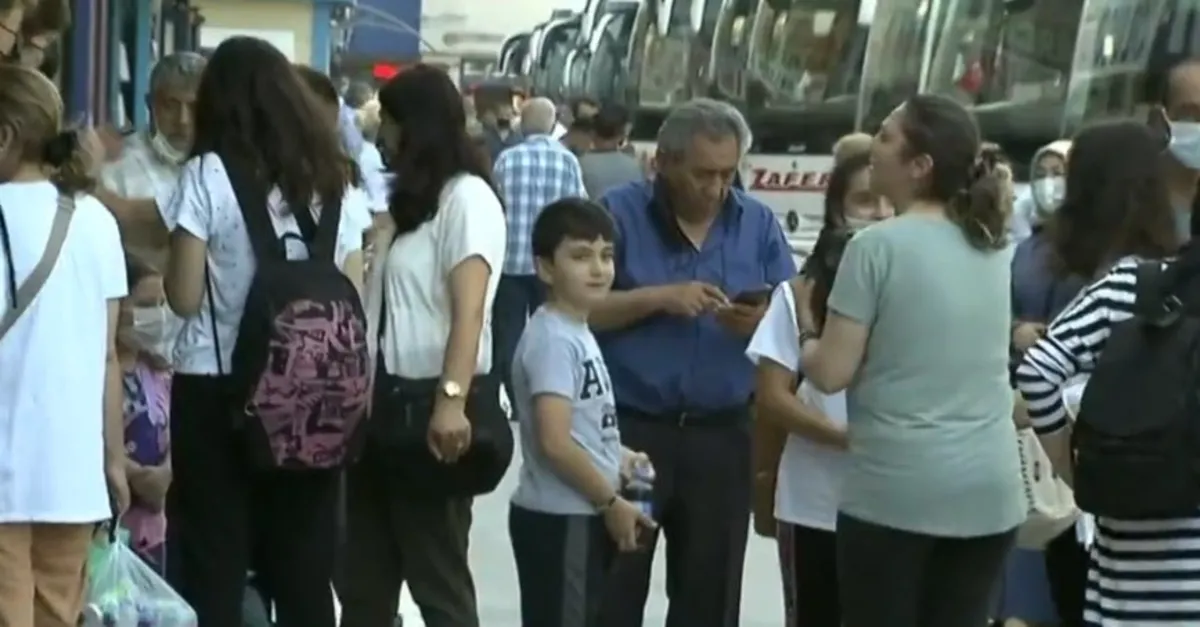 Otobüste bayram biletleri tükendi
