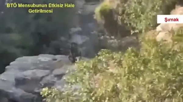 sirnak-ve-diyarbakirda-pkkya-darbe-kirmizi-kategorideki-terorist-olduruldu-1695620939919.jpeg Şırnak ve Diyarbakır'da PKK'ya darbe! Kırmızı kategorideki terörist öldürüldü - 4