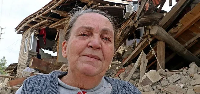 Denizli’deki depremde evleri yıkılan vatandaşlar yaşadıklarını gözyaşlarıyla anlattı