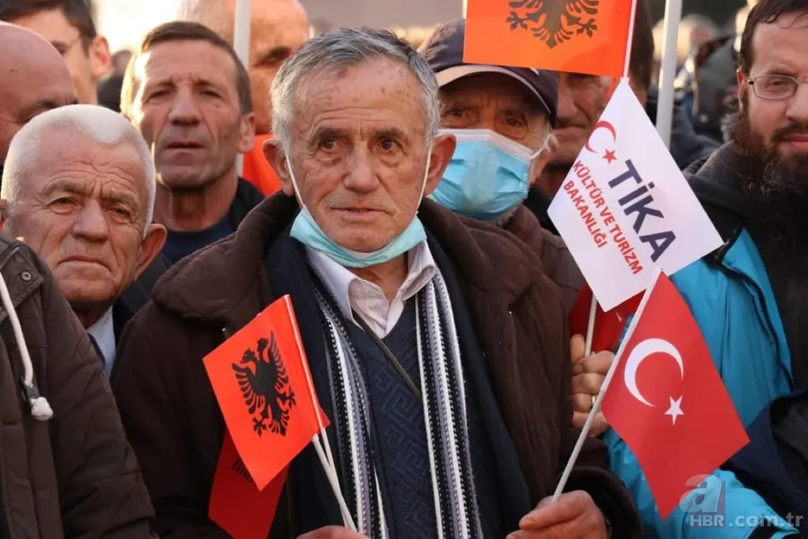 Tiran'daki Ethem Bey Camii'nin açılışı Başkan Erdoğan tarafından yapıldı 17