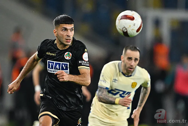 Galatasaray'dan gündemi sallayacak transfer hamlesi! 3 yolcu 4 yeni imza... 20