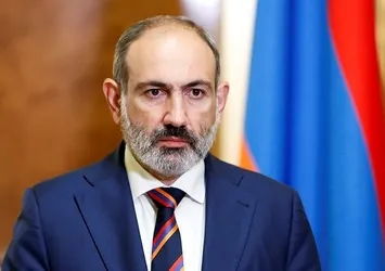 Paşinyan'ın son hamlesi Ermenistan'ı dağıttı: Sizi mezbahadaki et yerine kullanıyorlar