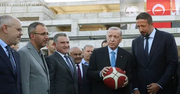 Başkan Recep Tayyip Erdoğan’dan basketbol sohbeti: Şu ana kadar mağlubiyet yok!