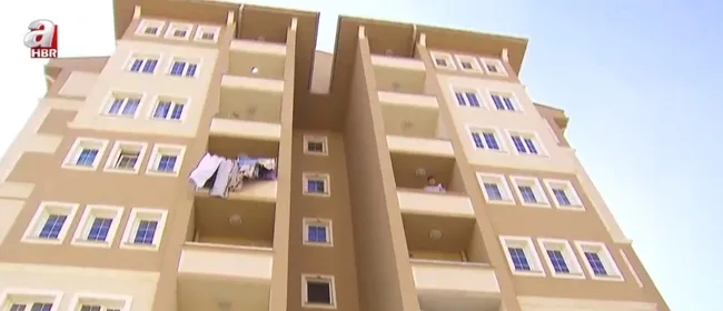 ev-sahiplerinden-yeni-tahliye-yontemi-ev-satilinca-kiraci-cikmaz-zorunda-mi-1686553600248.jpg Ev sahiplerinden yeni tahliye yöntemi! Ev satılınca kiracı çıkmak zorunda mı? - 1