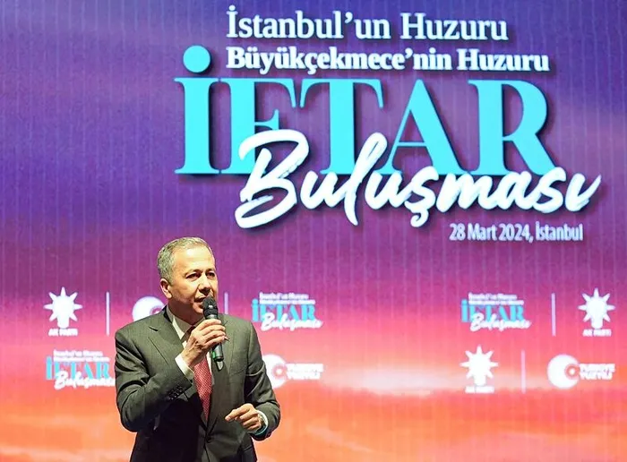 icisleri-yerlikaya-duyurdu-421-organize-suc-orgutu-cokertildi-1711757403989.jpeg İçişleri Bakanı Ali Yerlikaya duyurdu! 421 organize suç örgütü çökertildi - 2