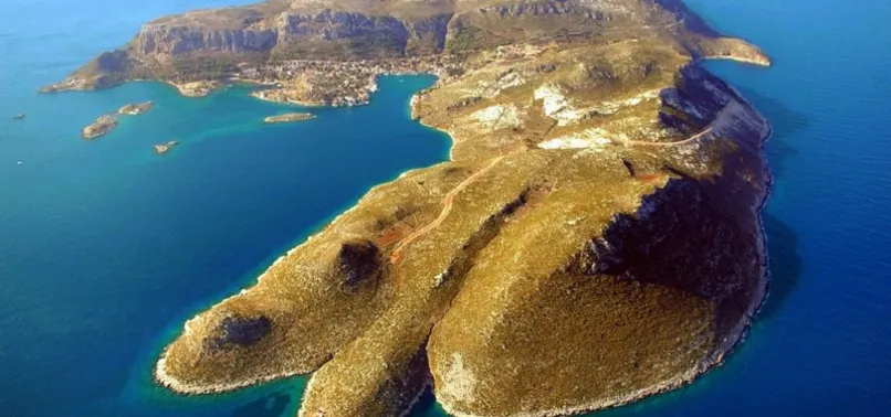 Meis Adası nerede, nasıl gidilir, kapıda vize var mı? Kastteloris Adası’nın gezilecek yerleri neler? İşte özellikleri, konaklama, yemekleri, nüfusu…