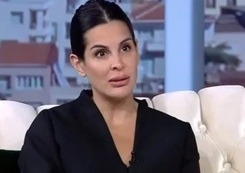 CHP’nin mumu yine söndü! CHP'li Veli Ağbaba fenomen Eylül Öztürk’ün gazabına uğradı | “Bu dolandırıcıların bizden kimseyle fotoğrafı yok” demişti