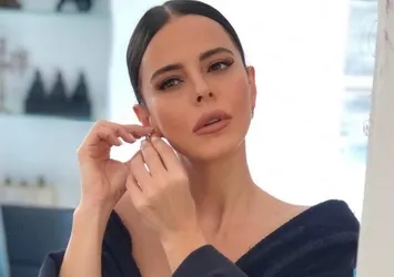 Simge Sağın uçakta fenalaşmıştı! Son durumu hakkında flaş açıklama