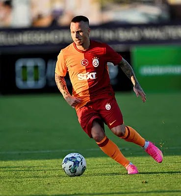 Galatasaray hazırlık maçında Csakvar’ı 4-2 mağlup etti!