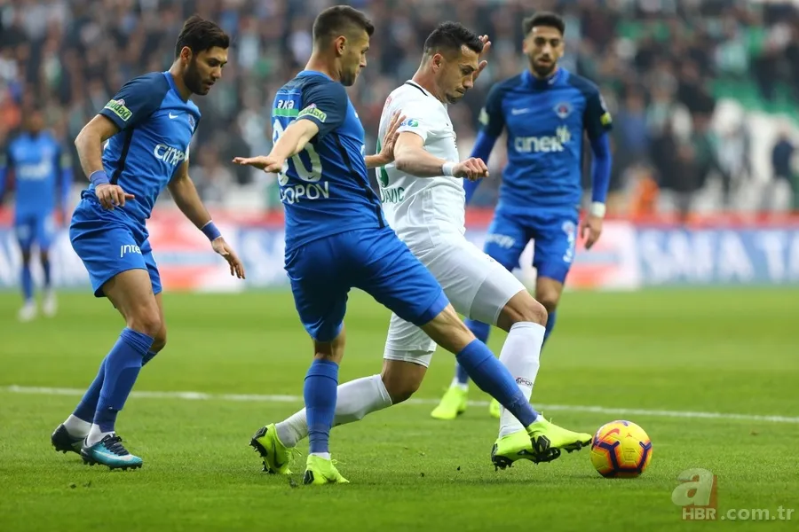 Konyaspor Kasımpaşa maçında gol düeollosu yaşandı 13