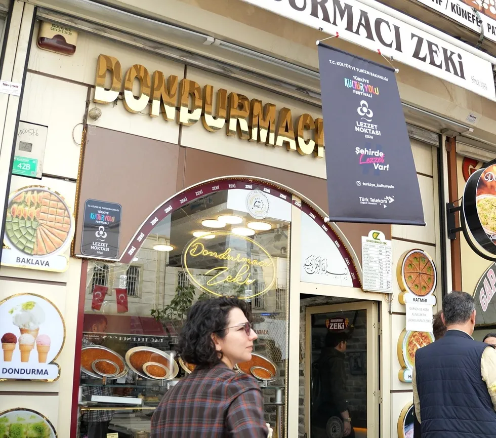 sanliurfa-kultur-yolunda-lezzet-noktalari-esnafi-costurdu-1777372498875.jpeg Şanlıurfa Kültür Yolu’nda lezzet noktaları esnafı coşturdu - 1