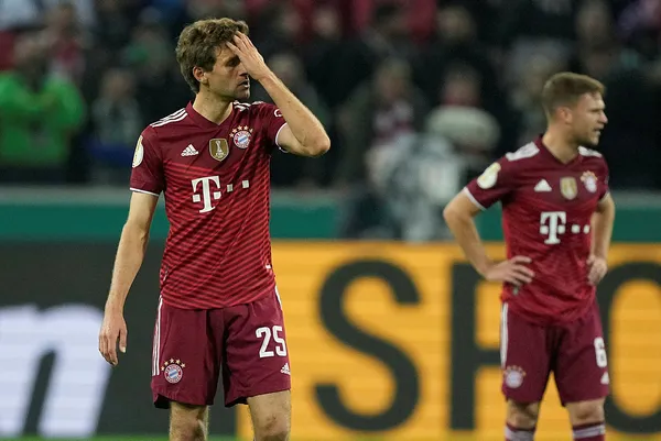 Bayern Münih’e ağır hezimet! Kupa maçında 5-0’lık mağlubiyet
