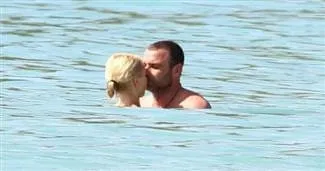 Hâlâ içimi eritiyorsun!