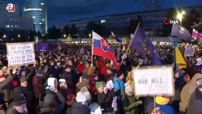 Slovakya’da Başbakan Fico karşıtı protesto