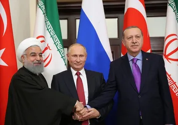 Soçi'deki Suriye zirvesinden önemli anlar