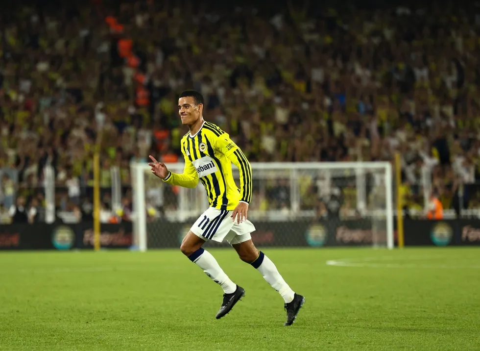1787040477142.jpg Devler Ligi'ne 1 kala! Fenerbahçe 17 yıllık hasreti bitirmek için Lyon karşısında - 2
