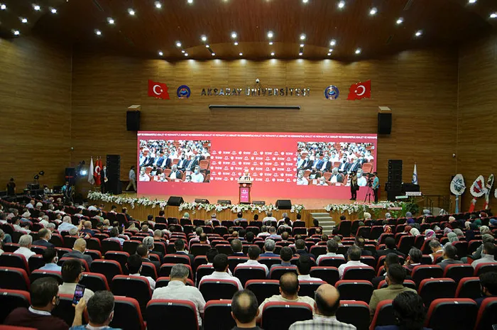 Diyanet İşleri Başkanı Ali Erbaş: Yeniden uyanış ve diriliş için cehaletle savaşmalıyız - 1