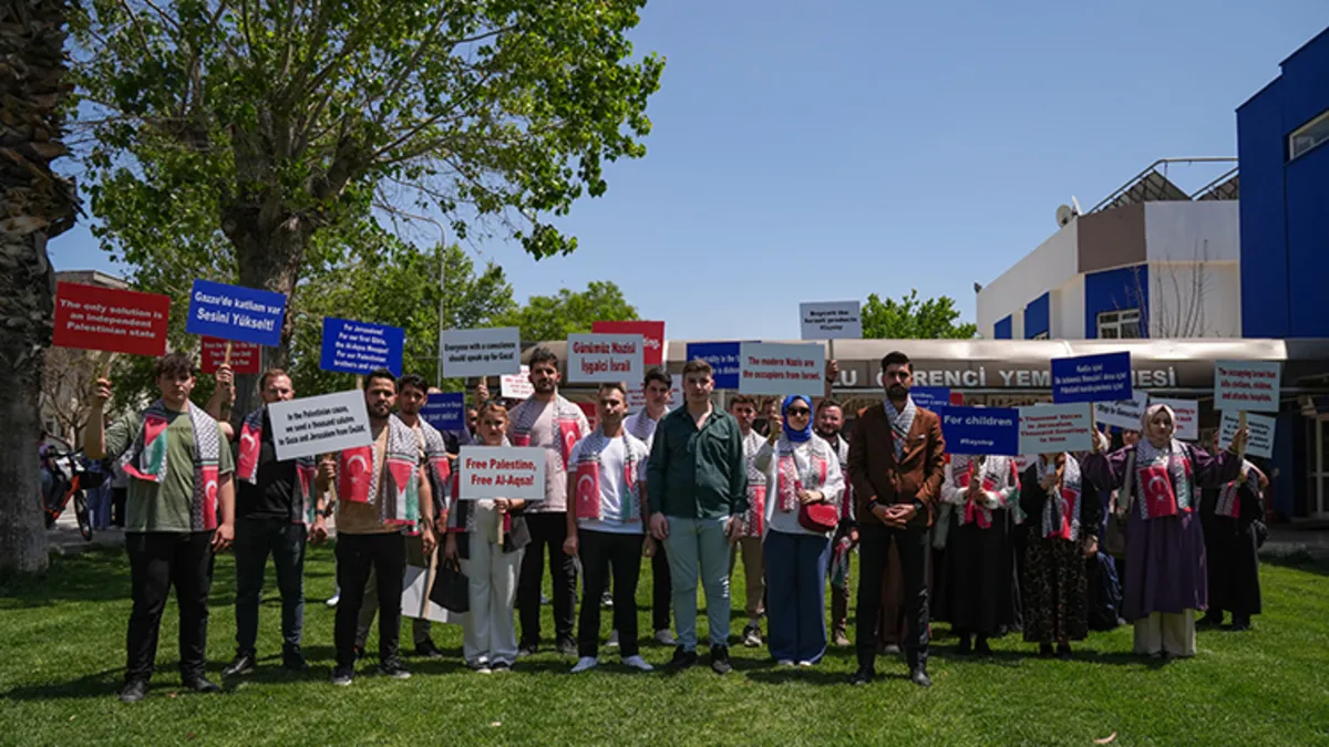 Türkiye'nin dört bir yanındaki üniversitelilerden katil İsrail'e protesto! "Bugünün Nazi'si işgalci İsrail"