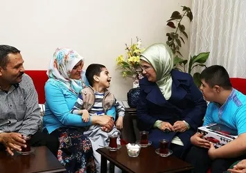 Emine Erdoğan'dan sürpriz ziyaret!