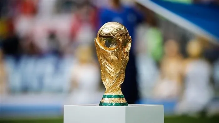 iste-arjantinin-2022-dunya-kupasi-formasi-messi-bu-fotografla-duyurdu-1657293944049.jpg İşte Arjantin'in 2022 Dünya Kupası forması! Messi bu fotoğrafla duyurdu | 2022 Dünya Kupası ne zaman başlayacak? - 1