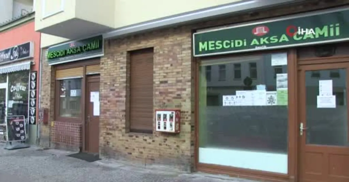 Berlin'deki Mescid-i Aksa Camisi'ne çirkin saldırı