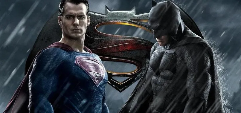 “BATMAN V SUPERMAN THY UÇAKLARINDA İZLENEBİLİYOR