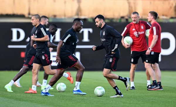 UEFA Konferans Ligi’nde kritik gece! Beşiktaş ve Fenerbahçe’nin maçları saat kaçta hangi kanalda?