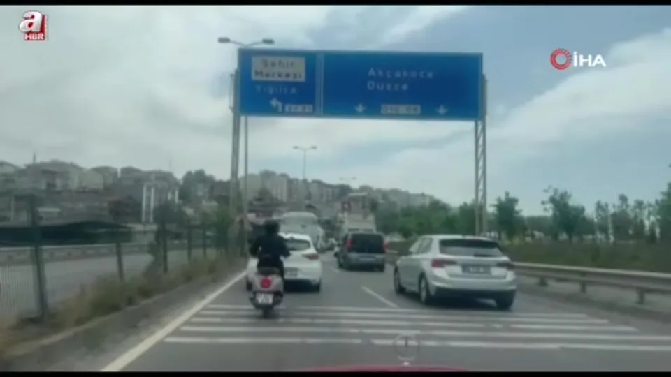 Kilometrelerce araç kuyruğu oluştu