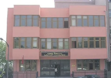 Üniversitede not şişirme skandalı