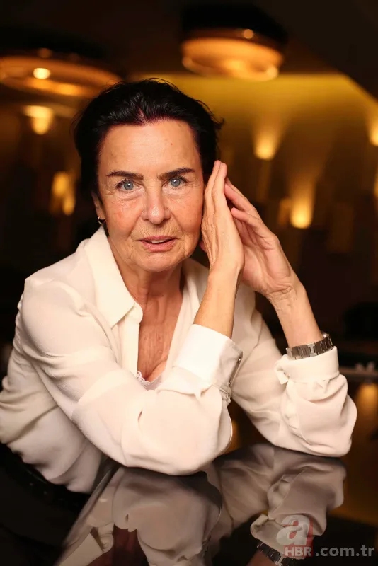 Hastaneye kaldırılan Fatma Girik’in sağlık durumunda yeni gelişme 7