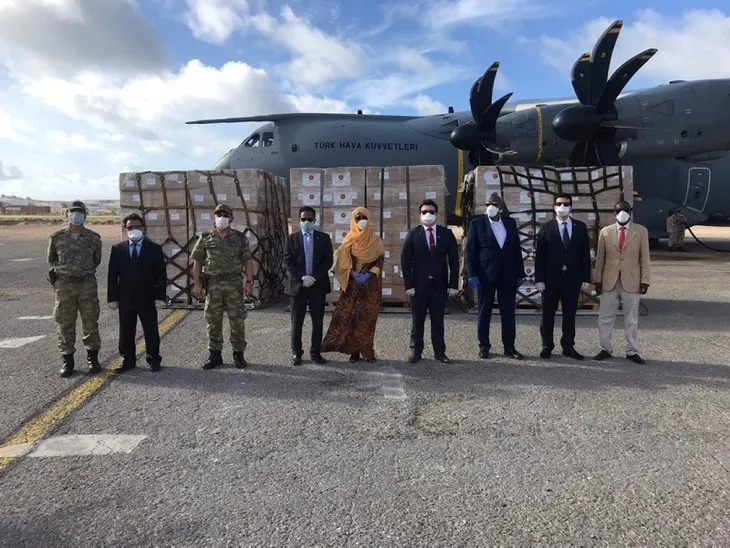Türkiye’nin Somali’ye yardımlarını devlet erkanı karşıladı