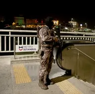 İstanbulda metro istasyonunda dehşet!