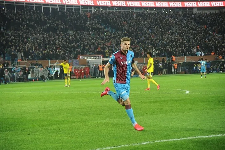 ATV canlı izle: Trabzonspor Fenerbahçe maçı canlı yayın linki! Ziraat Türkiye Kupası yarı final karşılaşması