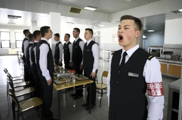 www.jandarma.gov.tr: Jandarma ve Sahil Güvenlik Akademisi 300 subay alımı! Jandarma ve Sahil Güvenlik Fakültesi alım şartları neler? - 1