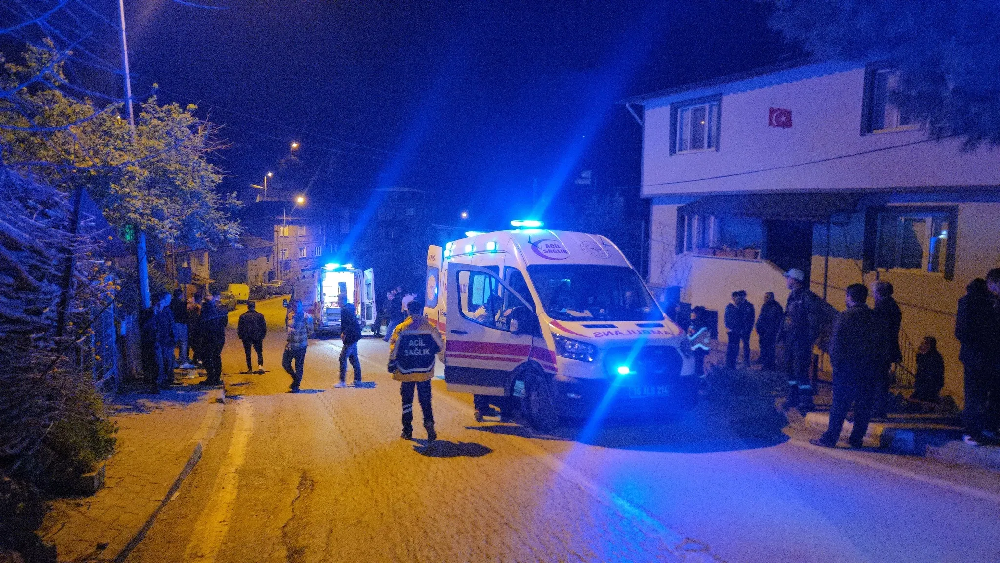 Bursa'da kanlı hesaplaşma! Husumetli gruplar arasında çatışma: 2 ölü