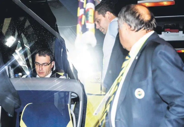 Erman Toroğlu: Fenerbahçe’nin marka değerini ayaklar altına aldı!