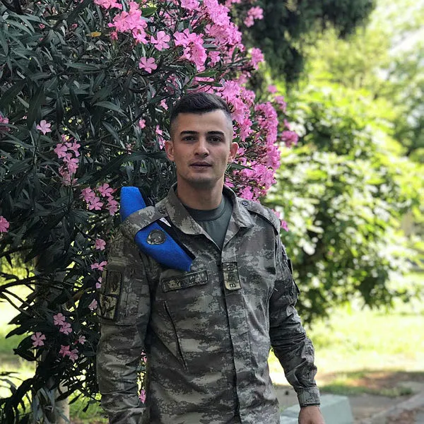 Son dakika: Pençe-Kilit Harekatı bölgesinde yaralanan asker şehit oldu - 1