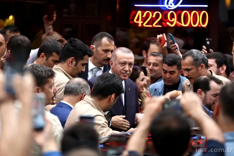 Başkan Erdoğan'dan Çengelköy'de esnaf ziyareti 15